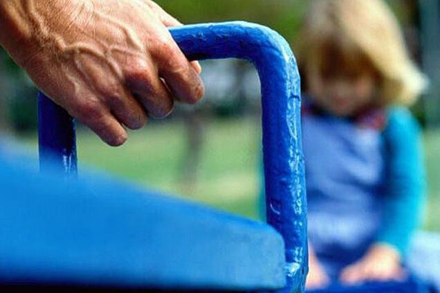 Под Днепром рецидивист изнасиловал 10-летнюю девочку: появились подробности