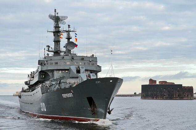 40 кораблей: Россия перебросила ударную группировку в Азовское море