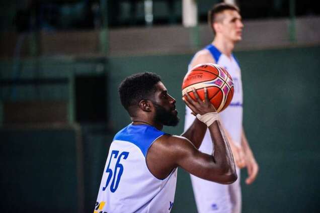 Спогади бліднуть: баскетболіст збірної України поділився очікуваннями від матчів КС-2019