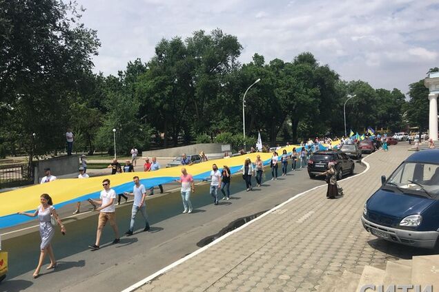 'Будемо садити на палю і топити в Дунаї': націоналісти Одещини зробили жорстке попередження сепаратистам