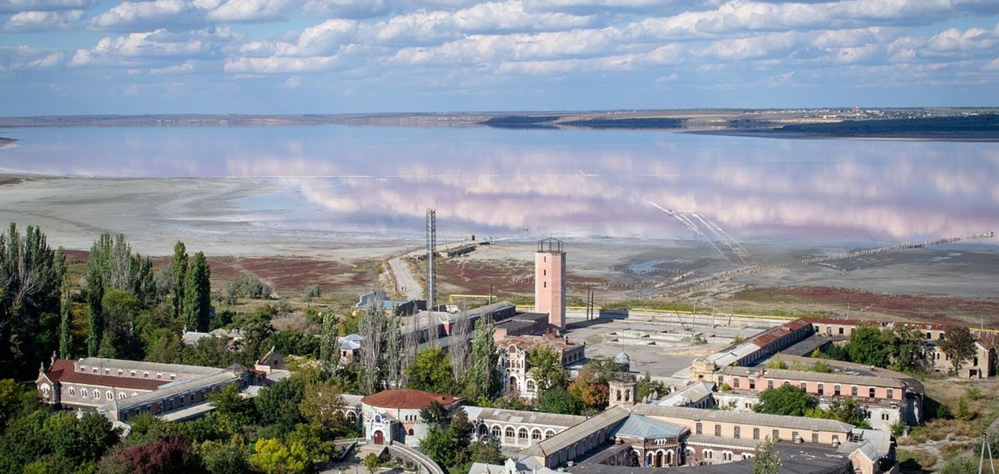 Разруха и голоса людей: во что превратилась лечебница в Куяльнике (фото)