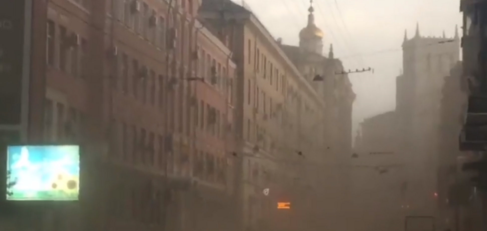  Харьков накрыла песчаная буря