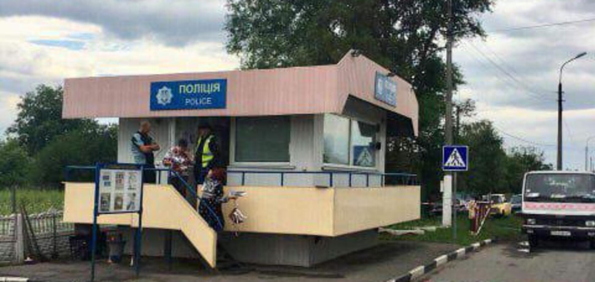 Держали на трассе 11 часов: копы влипли в громкий скандал под Черниговом