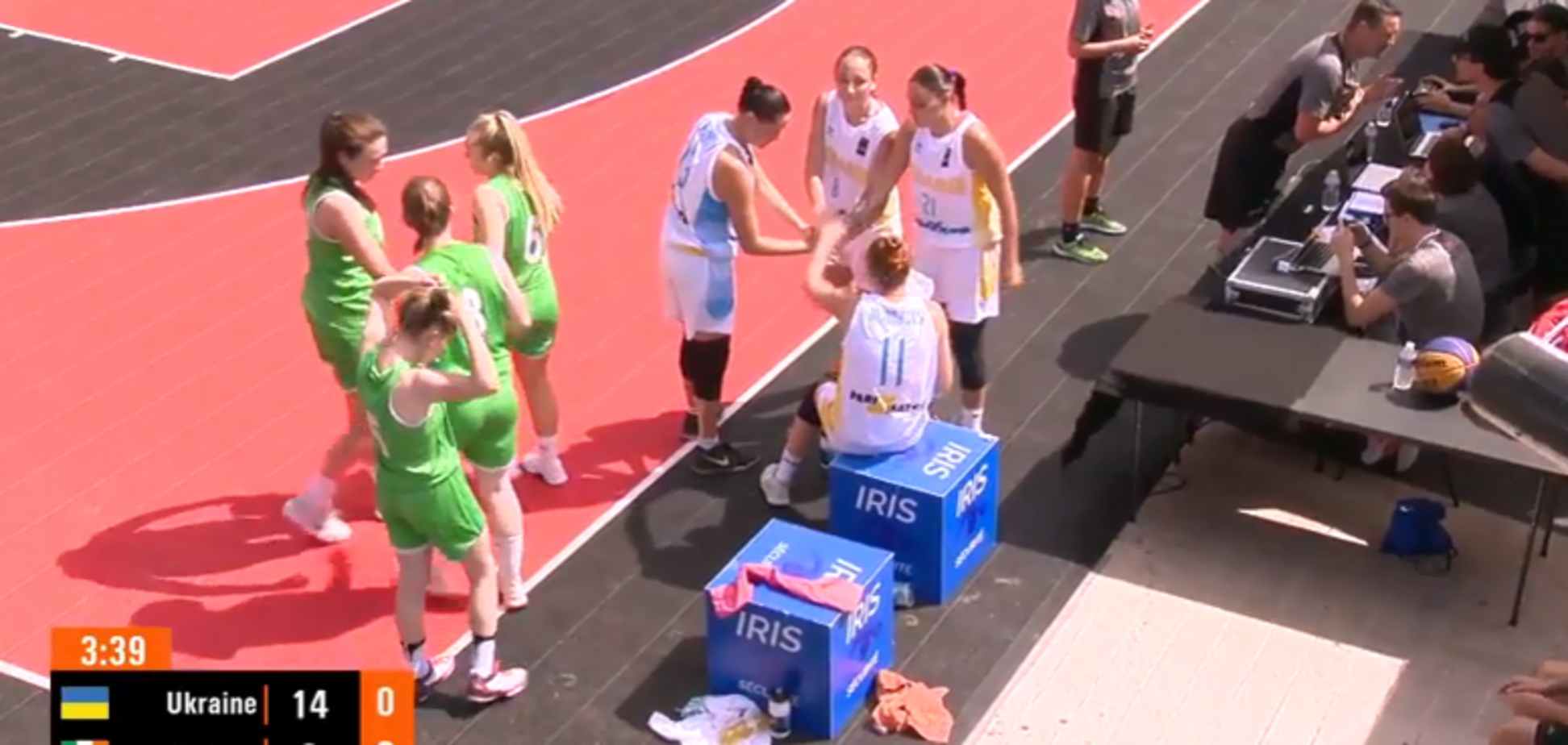 Украинки разгромили соперника на старте отбора к Евробаскету 3х3