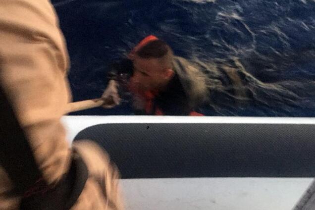 На популярном курорте Турции разбился корабль: есть жертвы