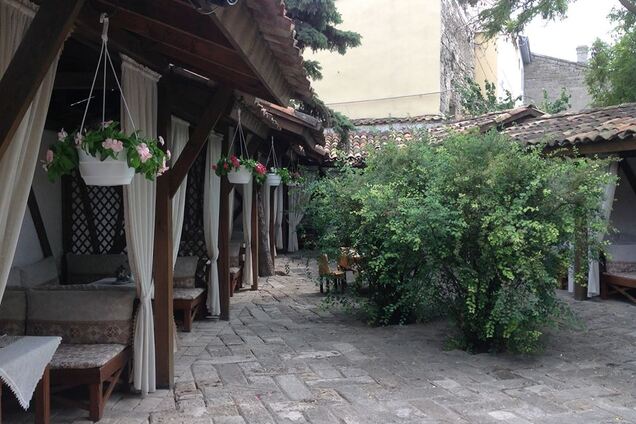 'Похожа на Керченский мост': скандальная украинская правозащитница засветилась на пляже в Крыму