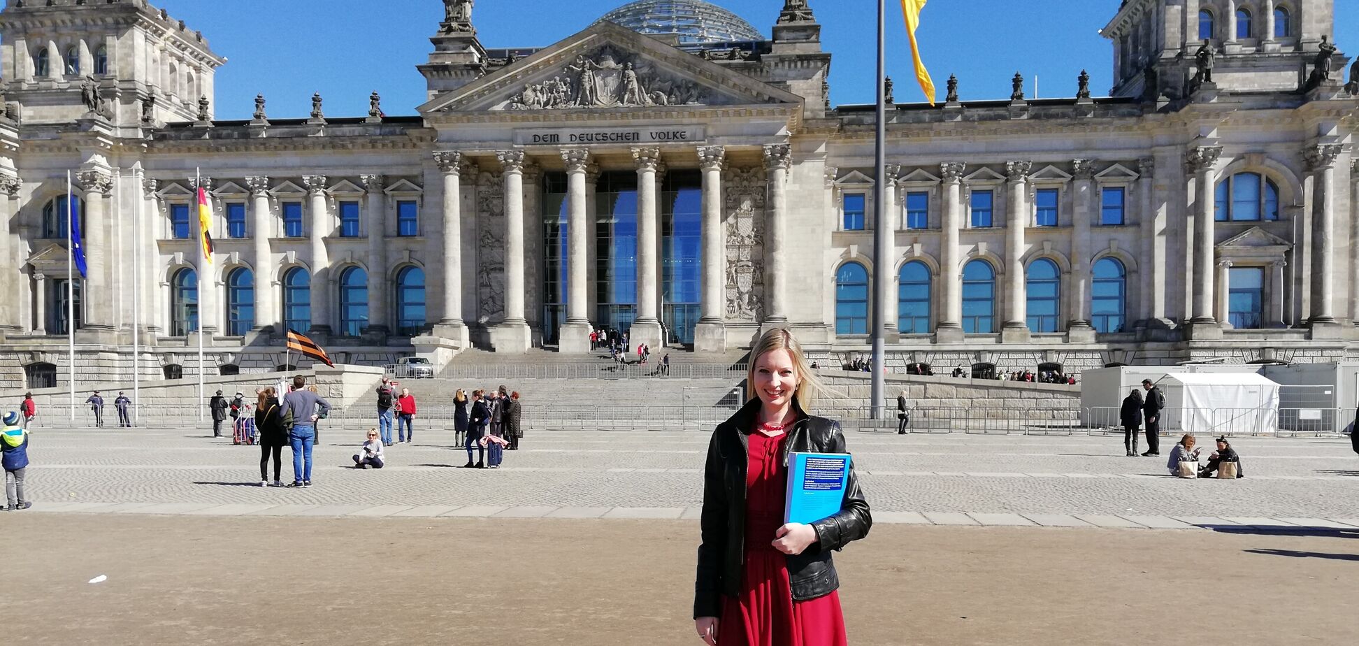 'Годинами слухала 'Бумбокс', щоб не впасти духом': розповідь українки про життя на Заході