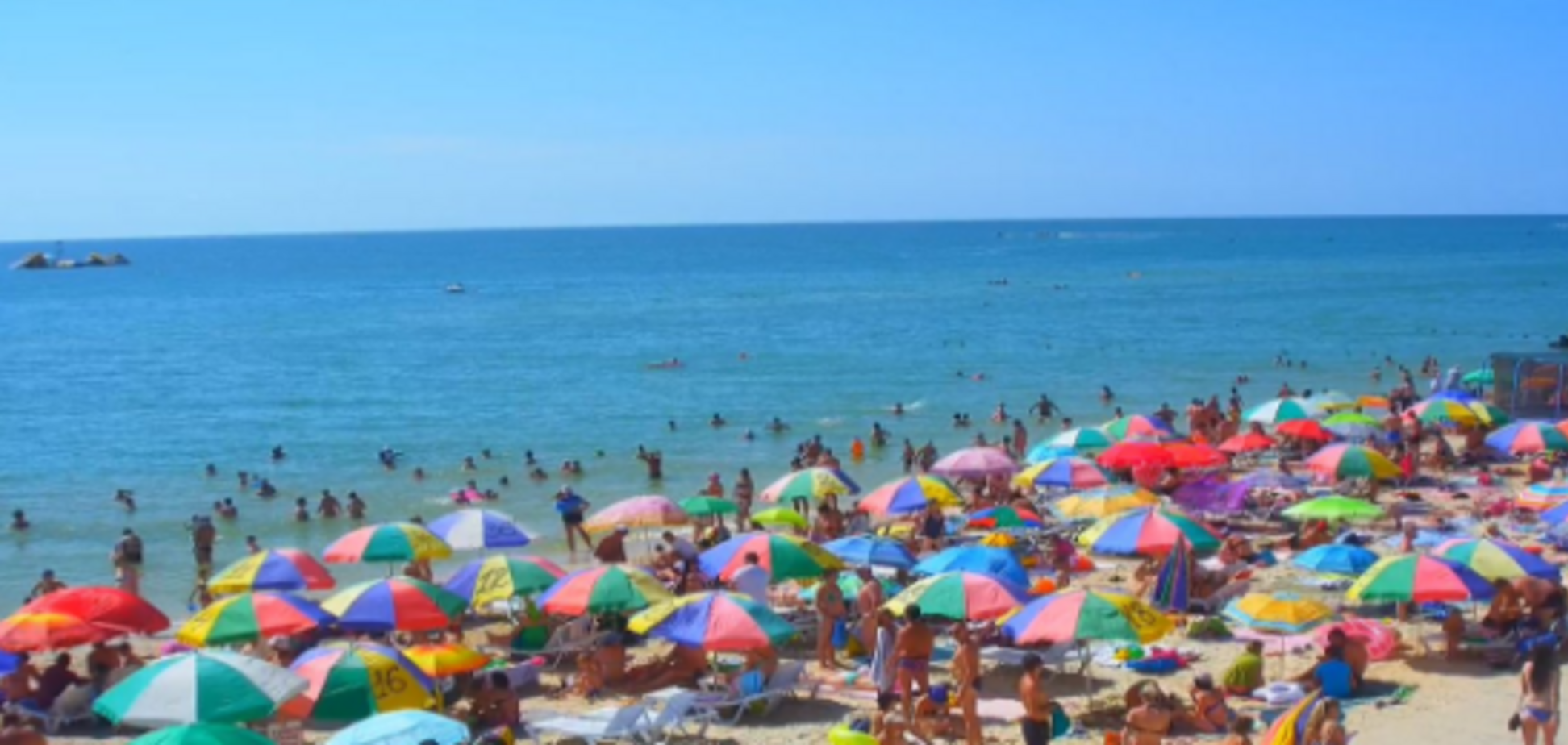 Заткнули Крым за пояс: украинские курорты показали, как должен выглядеть пляжный сезон
