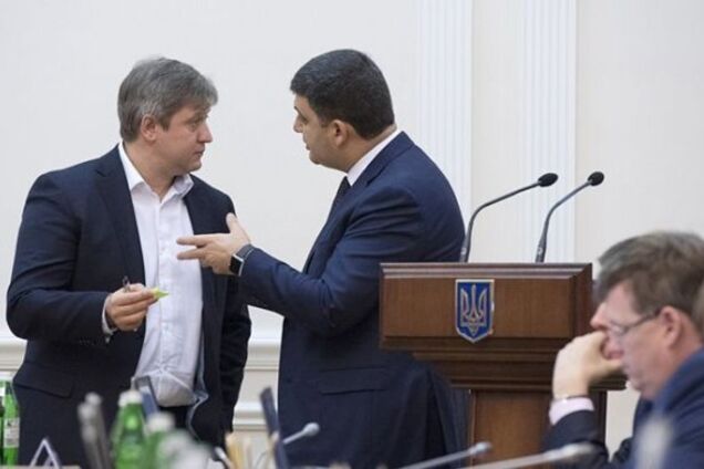 Данилюк рассказал о причинах конфликта с Гройсманом