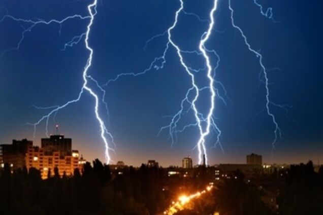 Насувається шторм: українців попередили про різку зміну погоди