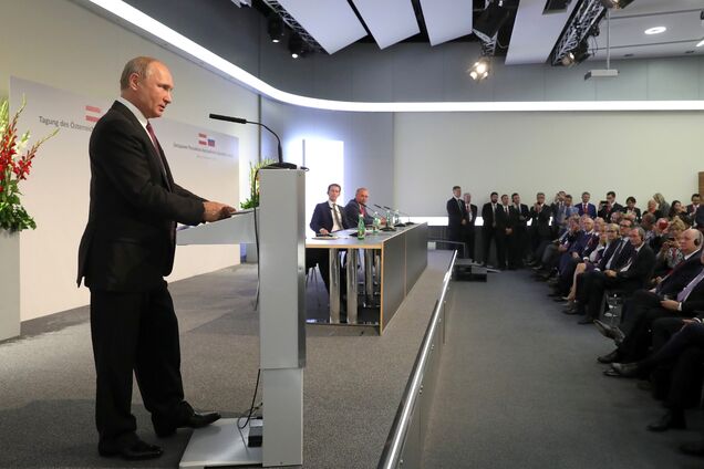 Путін здивував мережу дивними повадками