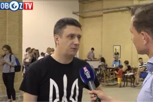 "Три розмови про Україну": Кириленко презентував книгу про відомих українців