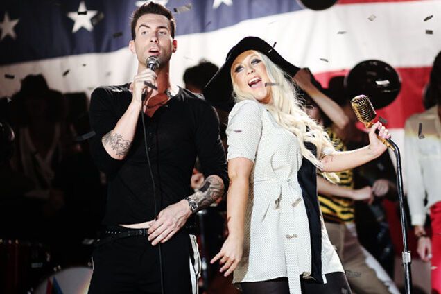 Maroon 5 - Moves Like Jagger feat. Christina Aguilera