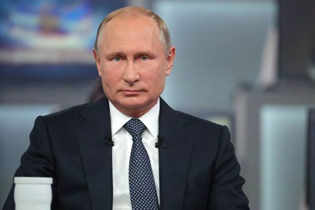 Путін пояснив, що стримує світ від Третьої світової війни