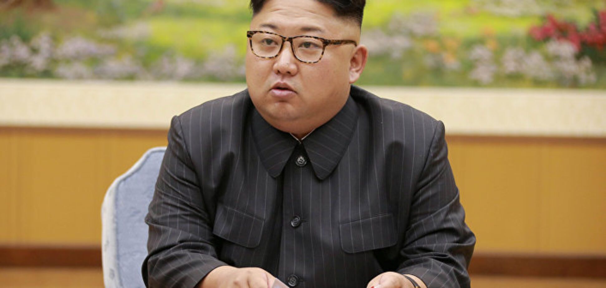 Кім Чен Ин розсмішив своїм кортежем та охороною: з'явилося відео