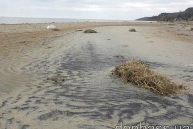 На украинском курорте обнаружили радиоактивный песок