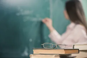 скандал школа