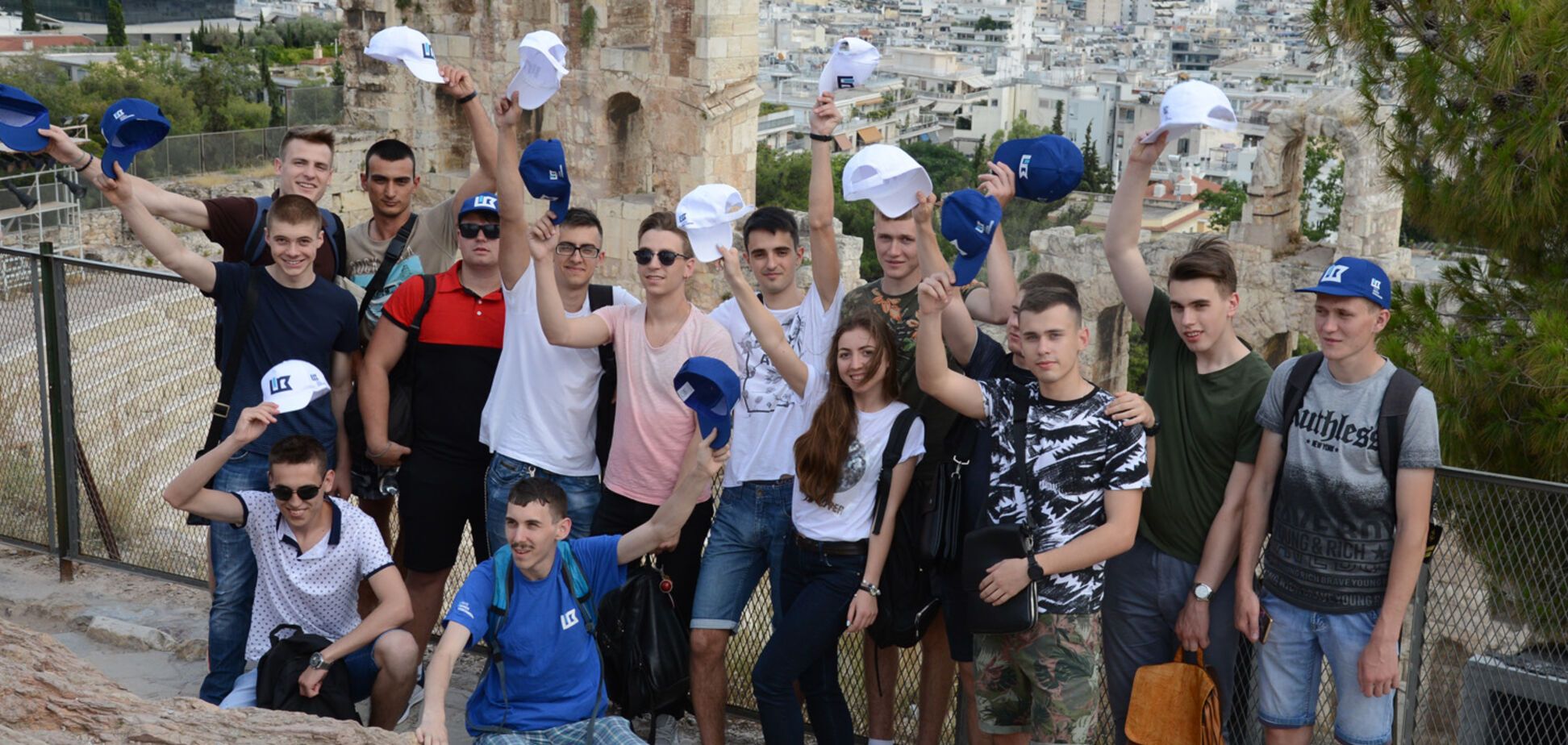 Как прошла поездка лучших студентов Украины в солнечную Грецию