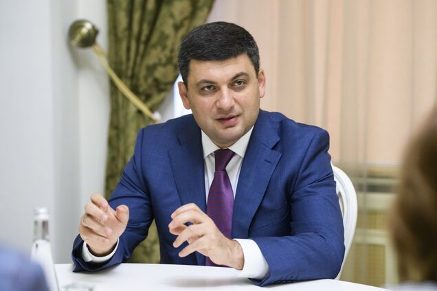 Что будет с ценами на газ, пенсиями и минималкой: интервью с Владимиром Гройсманом