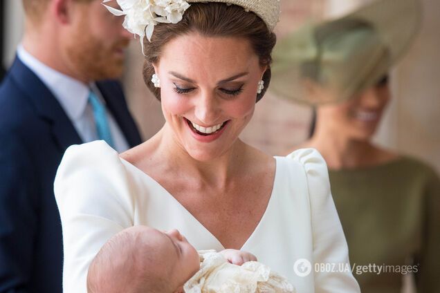 Почему Кейт Миддлтон всегда выбирает наряды от Alexander McQueen для крестин детей