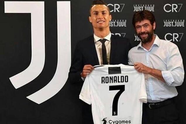 'Ювентус' объявил о переходе Роналду и раскрыл финансовые подробности трансфера