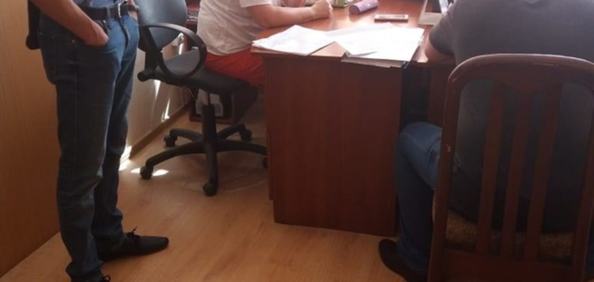 В мэрию Черкасс пришла с обысками прокуратура: опубликованы фото