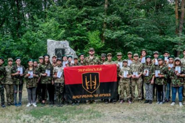 Для уничтожения России: в Украине начали готовить подростков-добровольцев
