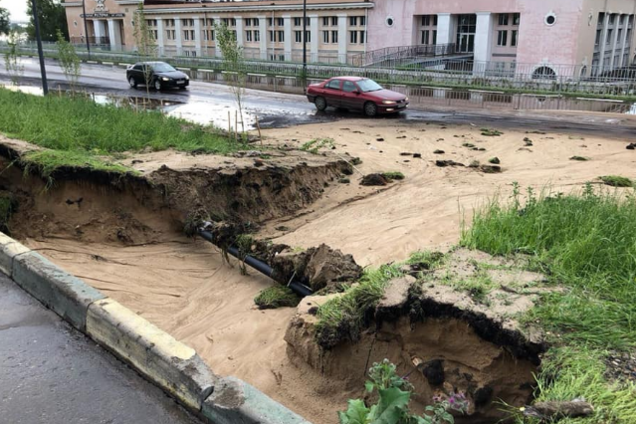 Появились показательные фото разрухи в России