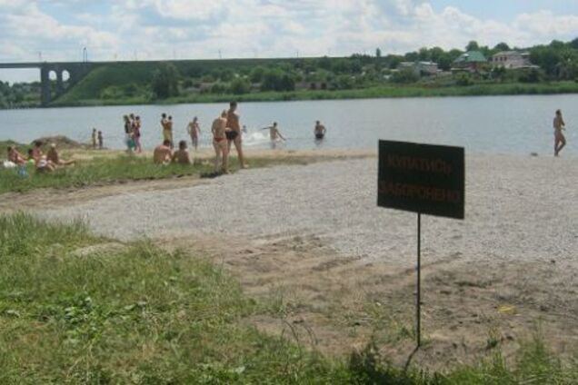 На пляжах Днепра обнаружены возбудители холеры