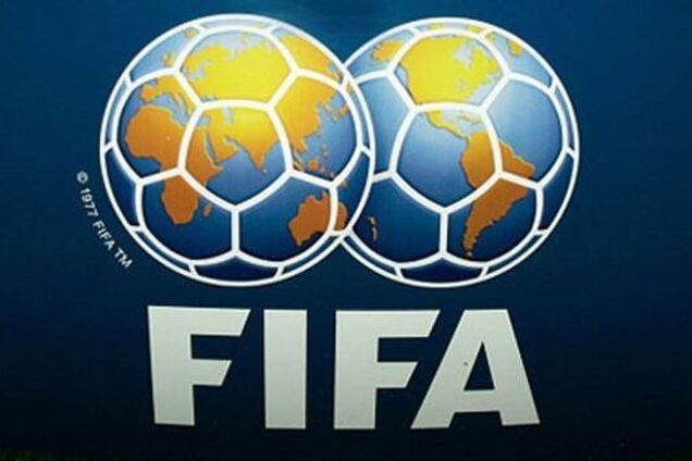 'Продались за сребреники Путина': украинский художник разоблачил ФИФА