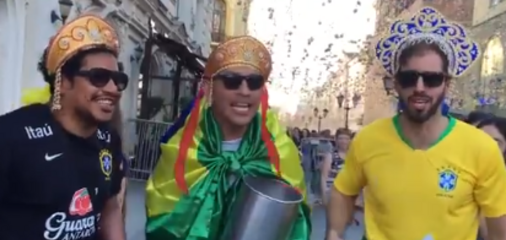'Гей-бары ждут!' В  России нашли пользу от 'кокошникообразных'