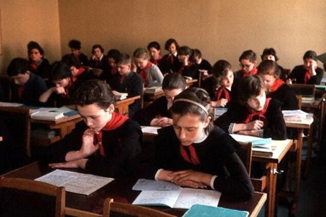 Под запретом в СССР: что категорически запрещалось школьникам