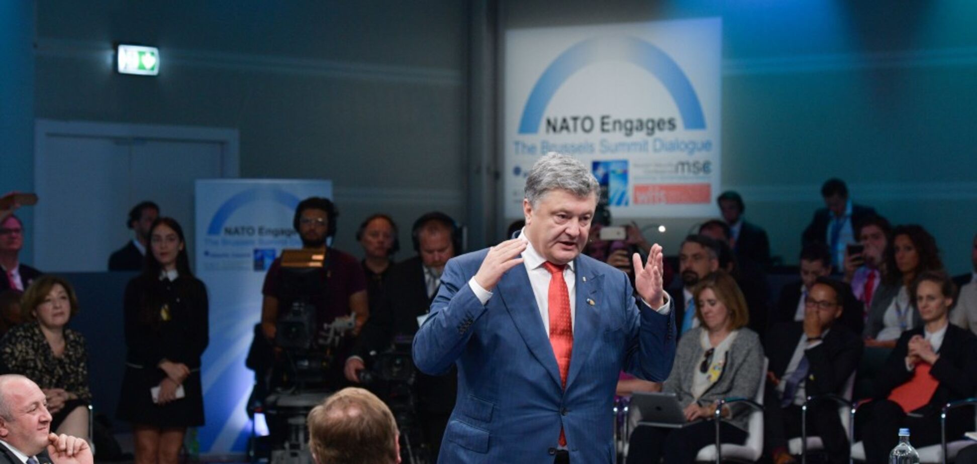 'Де гарантії?' Порошенко пояснив НАТО, навіщо Путін розв'язав війну в Україні