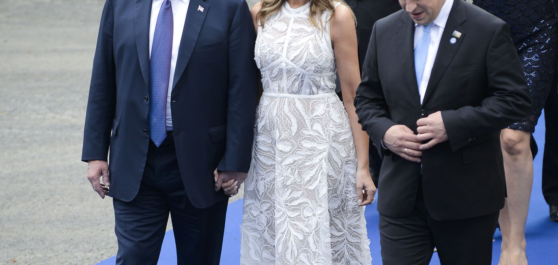 Меланія Трамп з'явилася на публіці в напівпрозорій сукні за 8 тисяч доларів