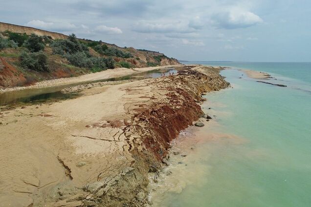 Гигантский оползень в Одессе с высоты: опубликованы впечатляющие фото