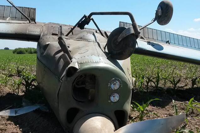 Під Києвом перекинувся літак: пасажирку запевняють, що 'її там не було'