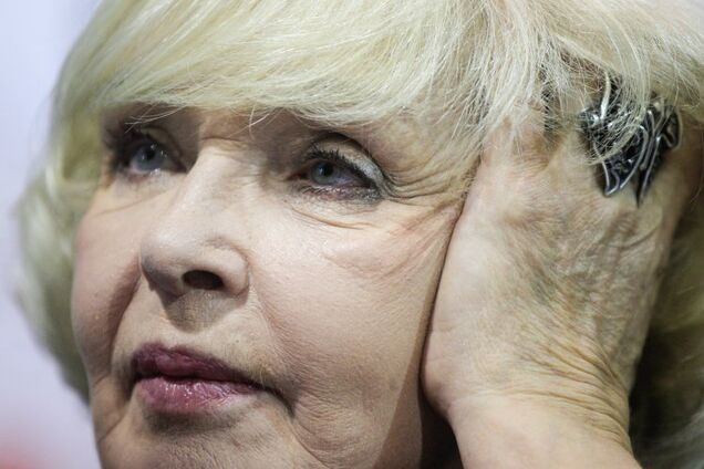 'И снова война': Ада Роговцева выступила в Одессе с мощным обращением