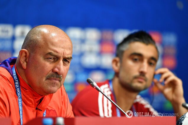 Черчесов психанул после вопроса о допинге в сборной России