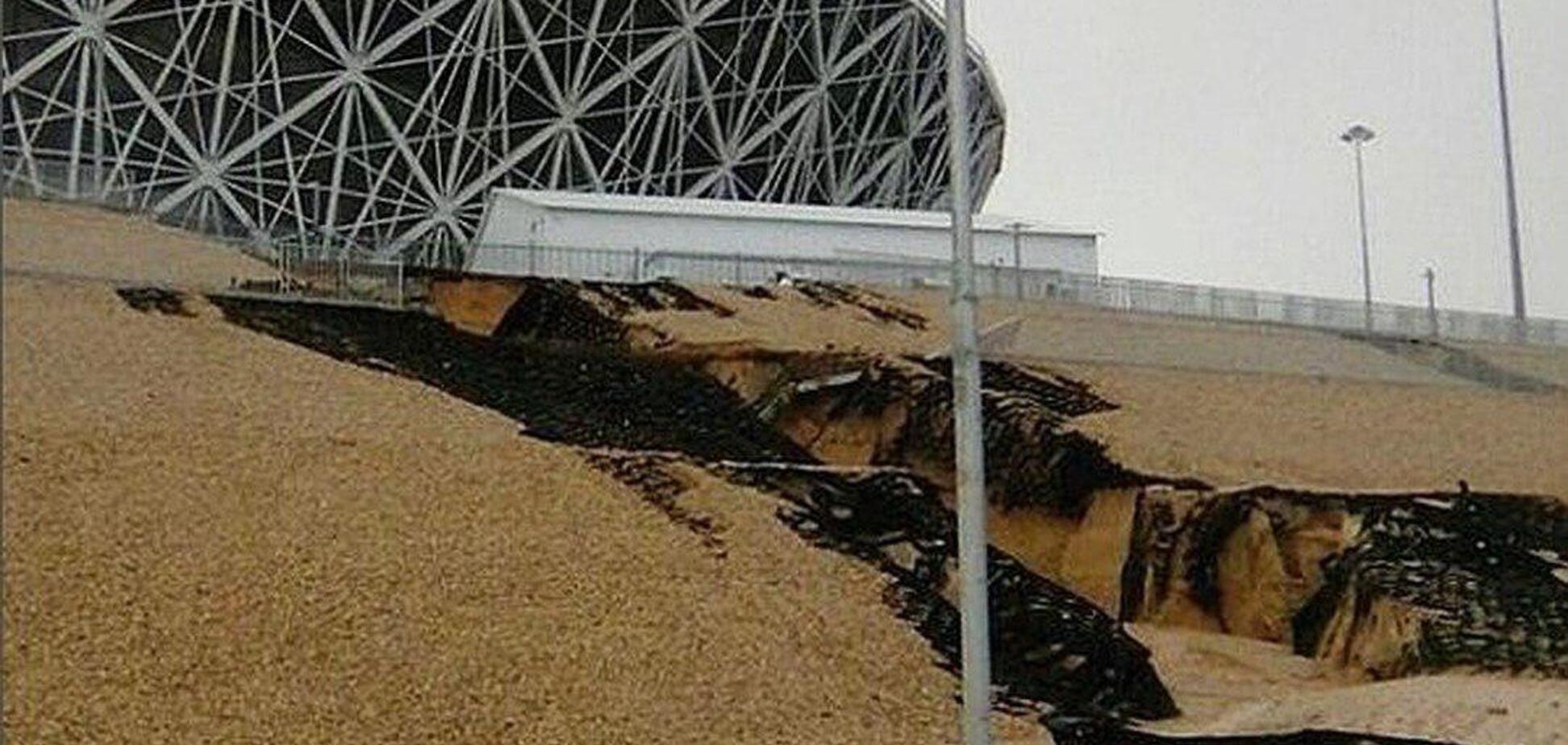 У Росії стадіон ЧС-2018 за 16 млрд змило дощем: опубліковано відео