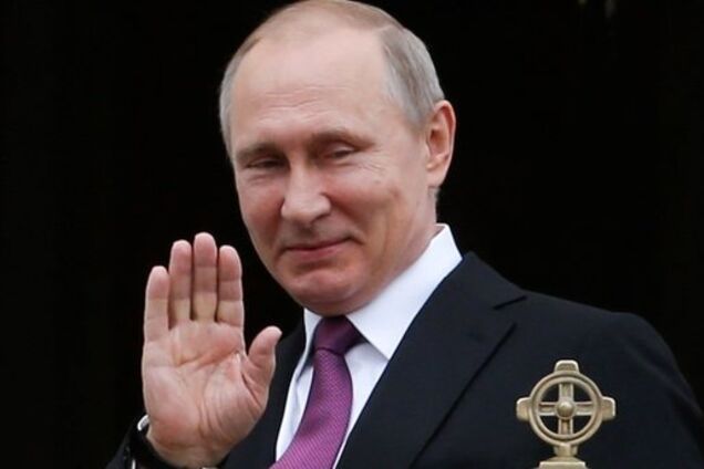 Полуголые игроки сборной Франции посвятили кричалку Путину