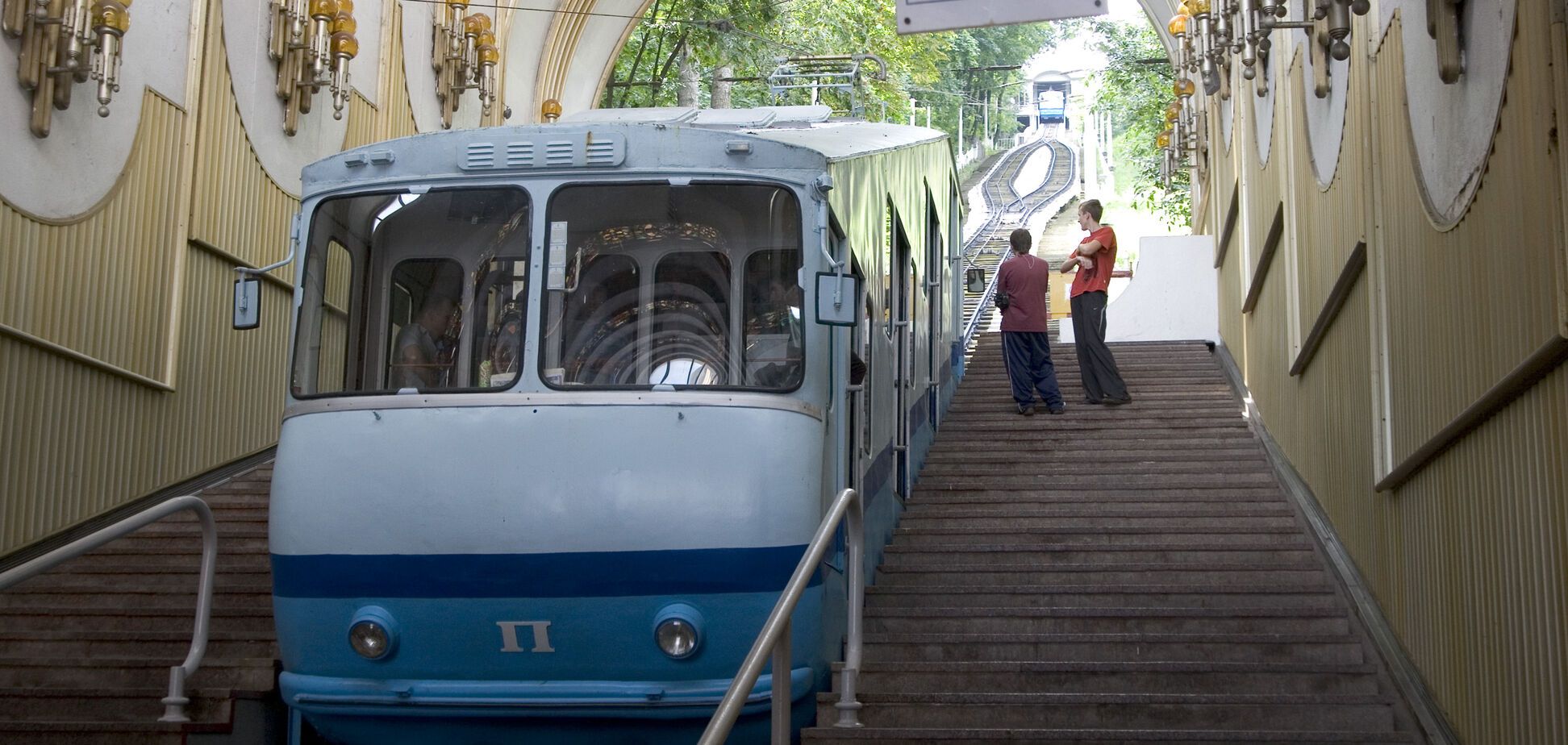 У Києві припинить роботу популярний вид транспорту: названа причина