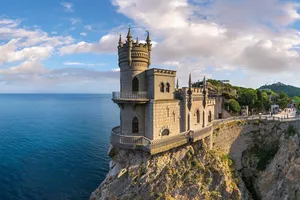 Крим Ластівчине гніздо