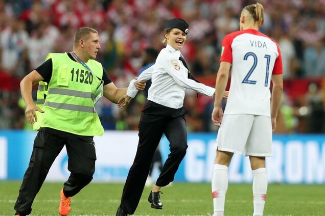 Суд виніс вирок учасниці Pussy Riot, яка зірвала фінал ЧС