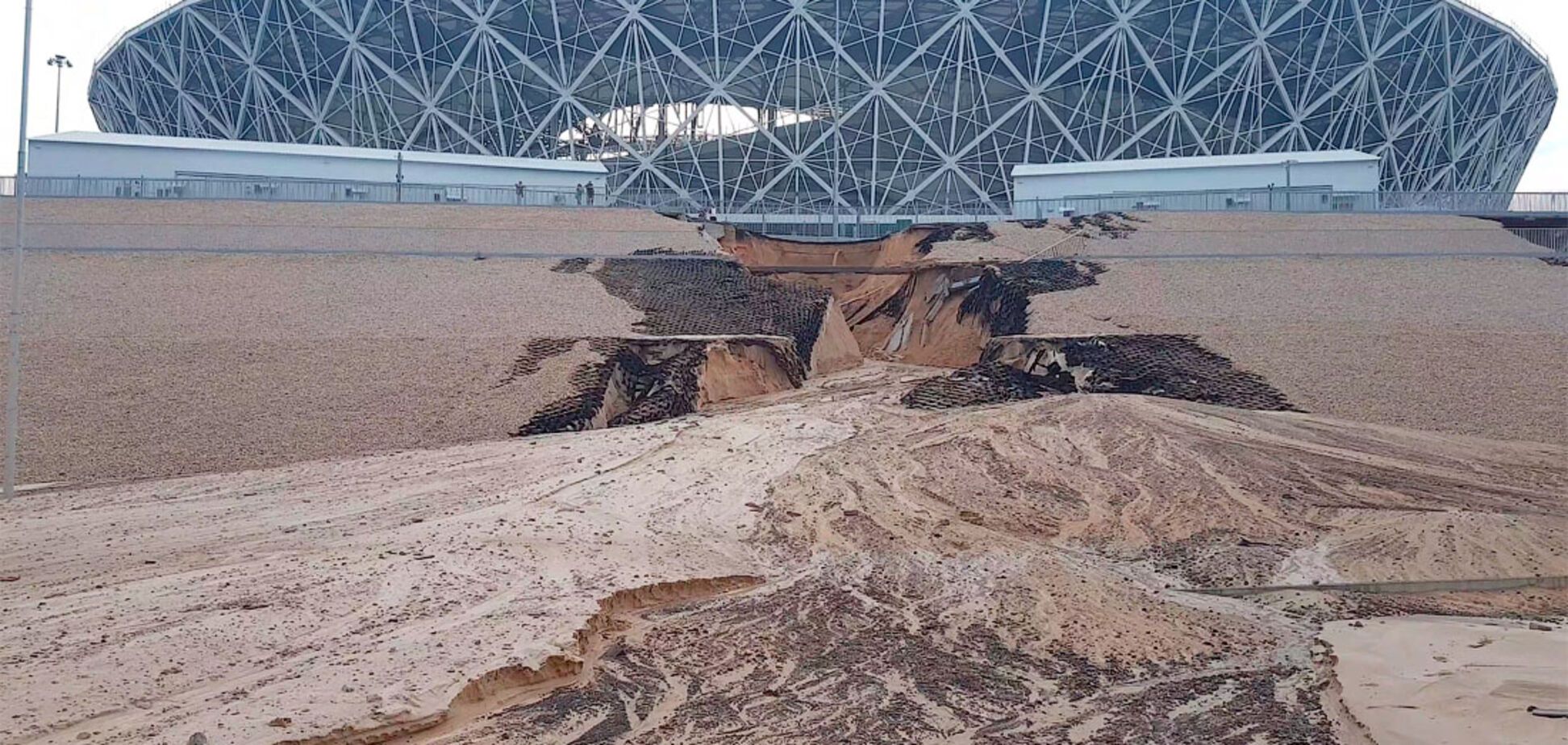 'Все развалилось': Варламов показал, что произошло с Россией после ЧМ-2018