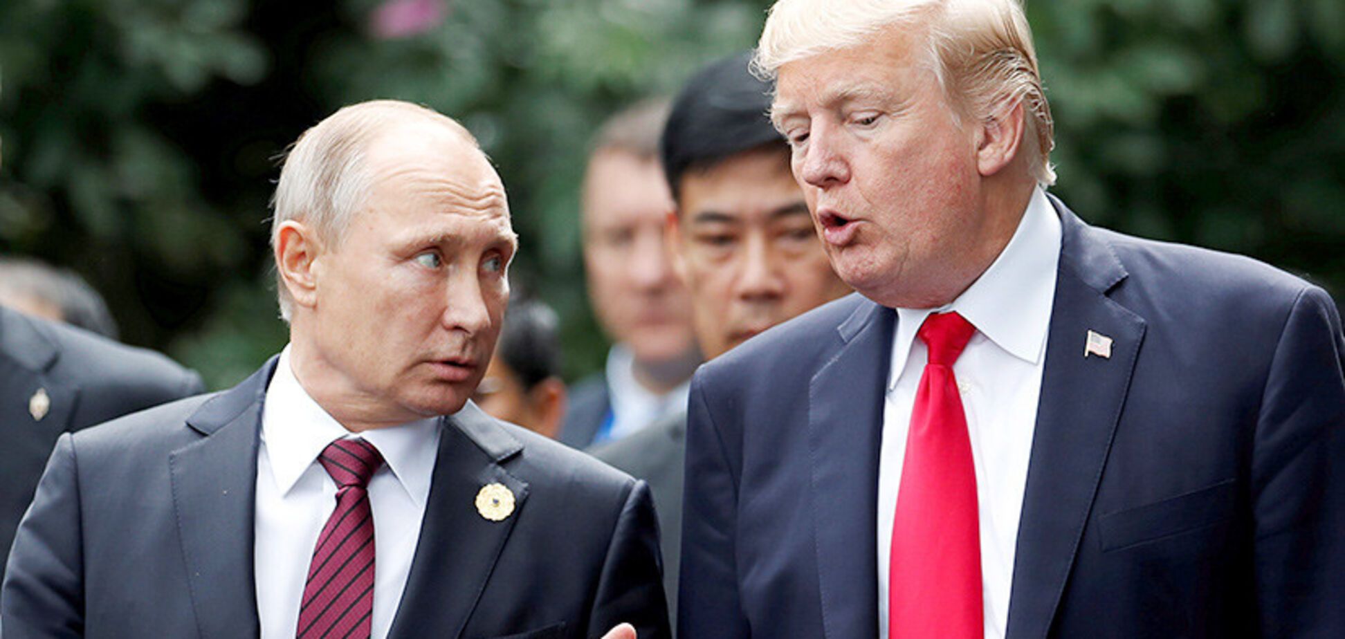 Встреча Трампа и Путина: физиогномист выяснил, кто подчинился