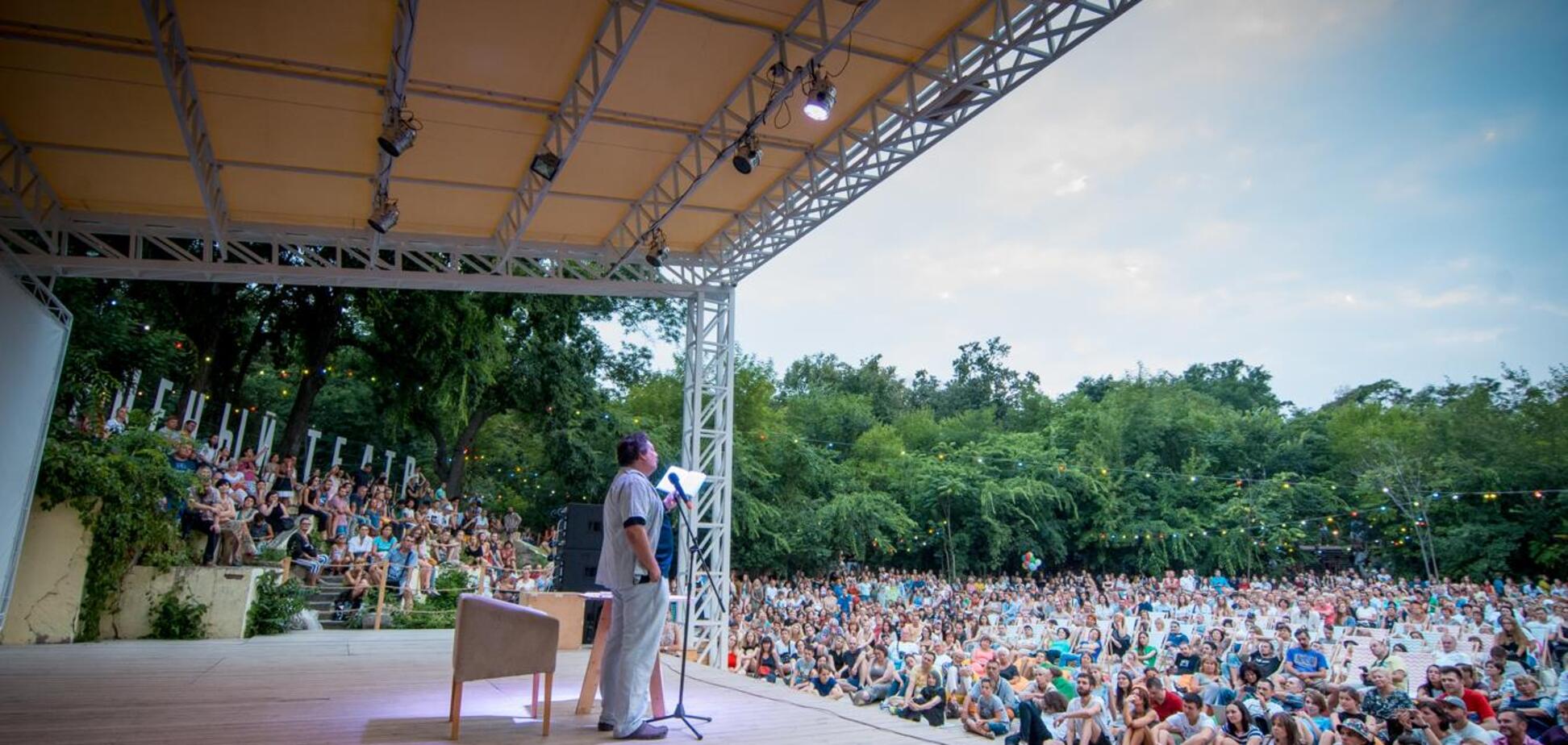 На тиждень: в Украину зібрався відомий опозиційний поет з РФ