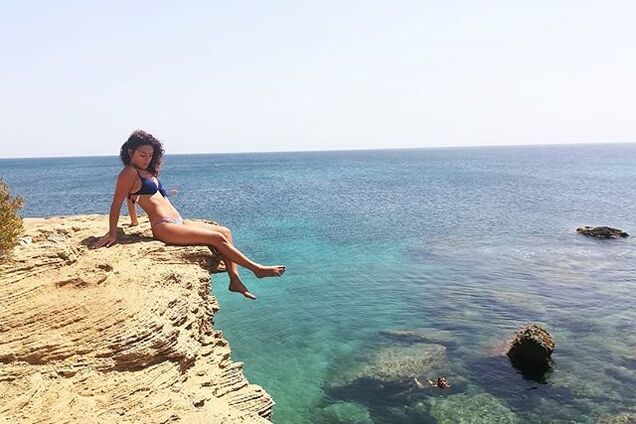 Страшный вулкан и необычные пляжи: как выглядит крупнейший остров в Средиземном море