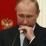 О чем молчит Путин: психолог объяснил жесты президента России