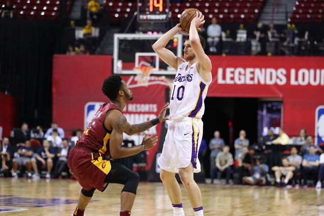 Сыграет в финале! Украинец Михайлюк установил рекорд в НБА