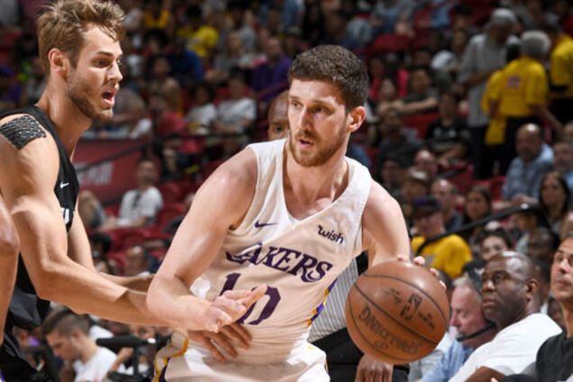 'С высоким баскетбольным IQ': легенда 'Лейкерс' впечатлен игрой Михайлюка